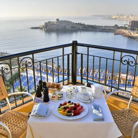 Corinthia St George's Bay 5* San Ġiljan