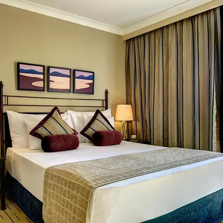 Corinthia St George's Bay 5*