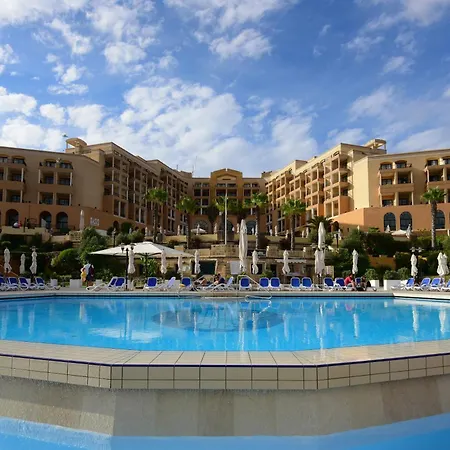 Corinthia St George's Bay 酒店 5*