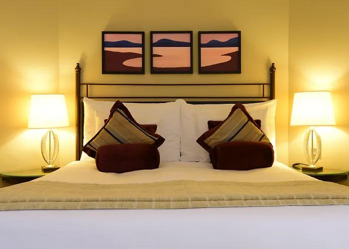 Corinthia St George's Bay Szálloda 5*