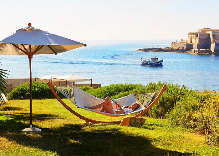 Ξενοδοχείο Corinthia St George's Bay 5*