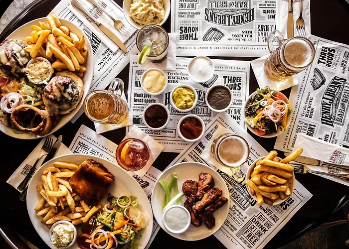 Corinthia St George's Bay 酒店