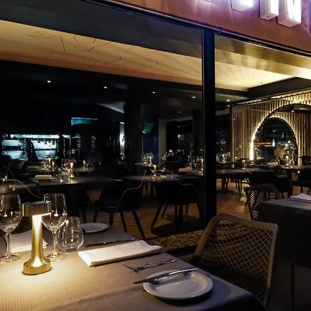 Corinthia St George's Bay Otel 5*