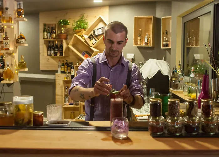 Hotel Corinthia St George's Bay